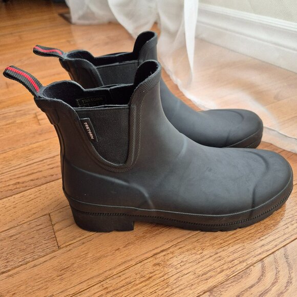 Tretorn Black Winter Rain Boots - Picture 2 of 12